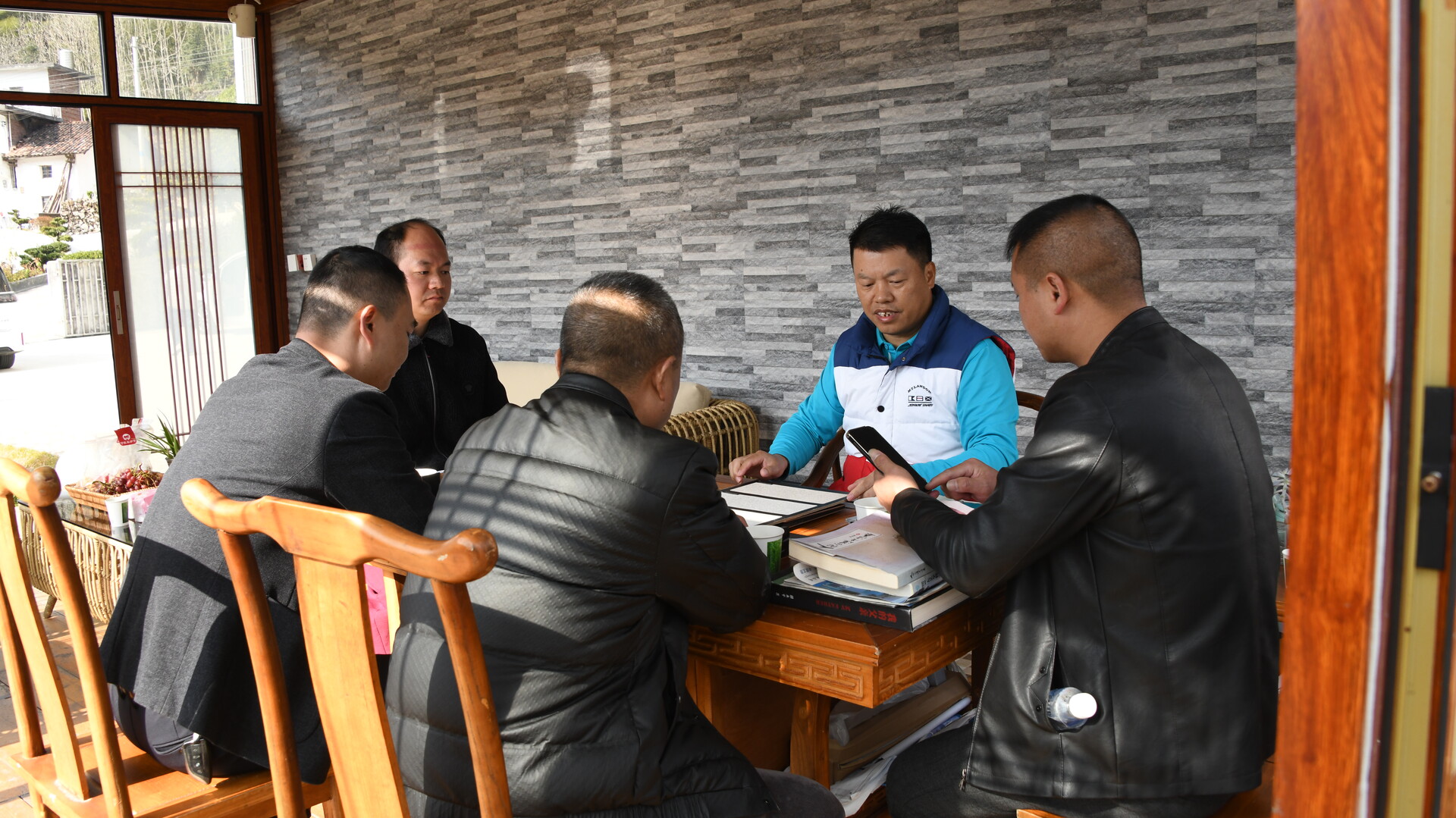 代表委員風采 | 陳建新 鄉賢歸巢興桑梓 農旅融合繪新篇